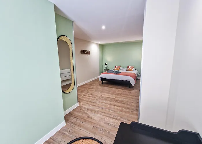 Magnum 80 Terrasse & Climatisation - 6 Personnes - Bnb Epernay