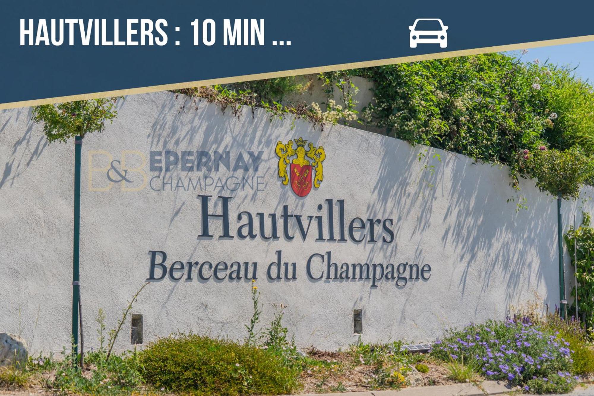 Magnum 80 Terrasse & Climatisation - 6 Personnes - Hébergement de vacances *